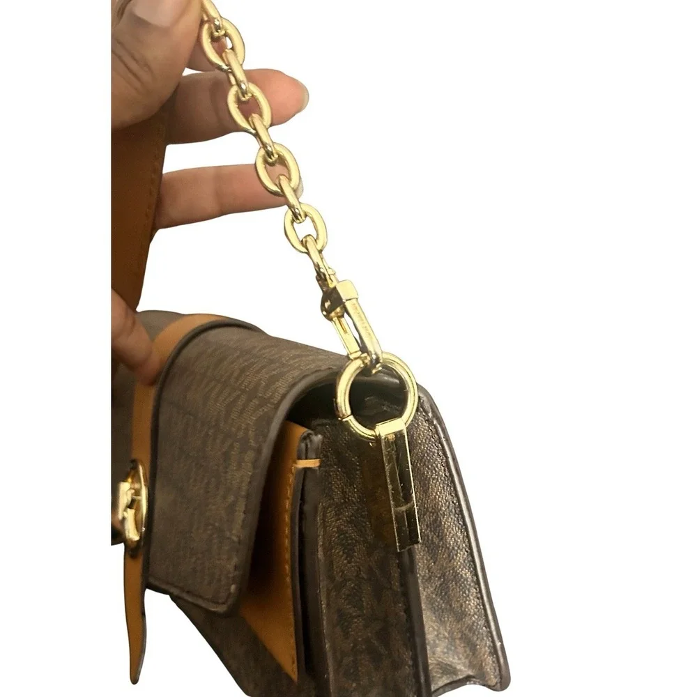 Michael Kors Greenwich Medium Shoulder Bag Brown MK Signature Gold‎ Chain